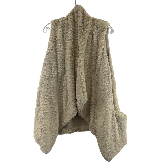 Jolt Women's Tan Faux Fur Open Front Asymmetrical Size M Polyester Vest Preowned - Picture 1 of 5
